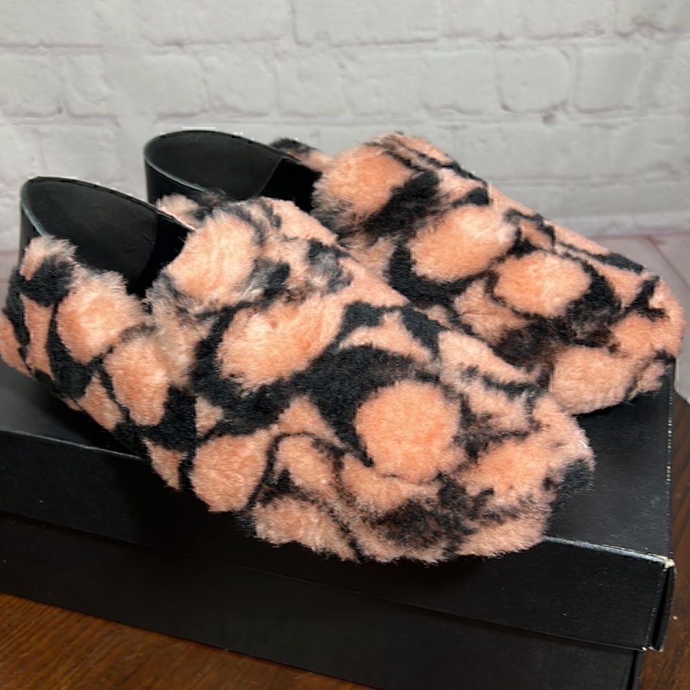 7 COACH HOLLY Smoking Slipper/Loafer Plush Shearling & Leather NIB great gift